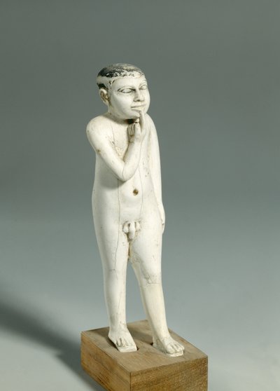 Statuette van een jonge naakte jongen, Oude Rijk door Egyptian 6th Dynasty